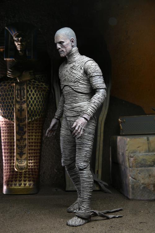 NECA Universal Monsters Ultimate The Mummy Full Color Version