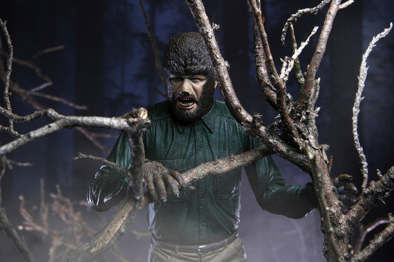 NECA Universal Monsters Ultimate The Wolf Man Full Color Version