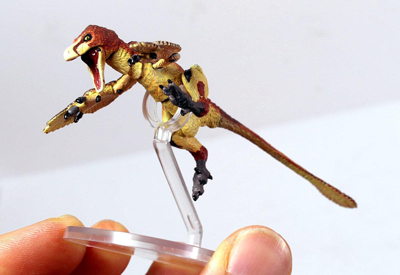 Beasts of the Mesozoic 1/18 “Velociraptor Mongoliensis”