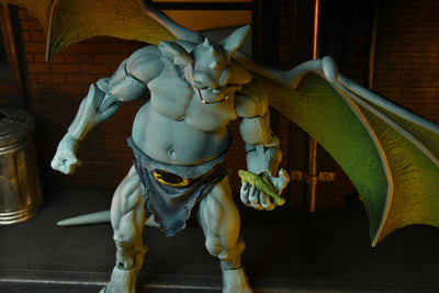 Figura NECA Gargoyles Broadway Versión Ultimate