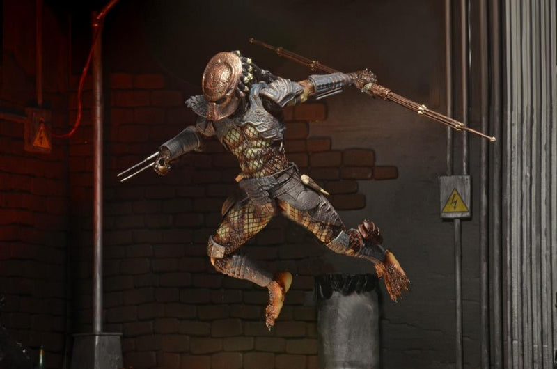 NECA Ultimate City Hunter Predator