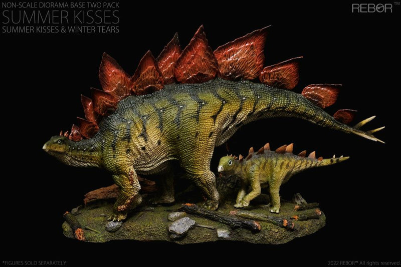 REBOR “Summer Kisses” & “Winter Tears” Diorama Base Two-Pack