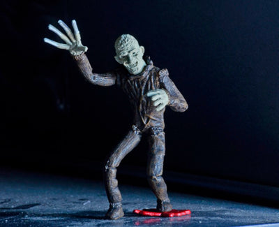 Figura NECA Nightmare on Elm Street Part 3 Dream Warrior Freddy Krueger Versión Ultimate