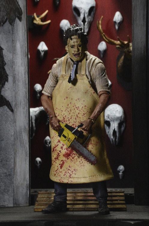 Figura NECA Leatherface Versión Ultimate
